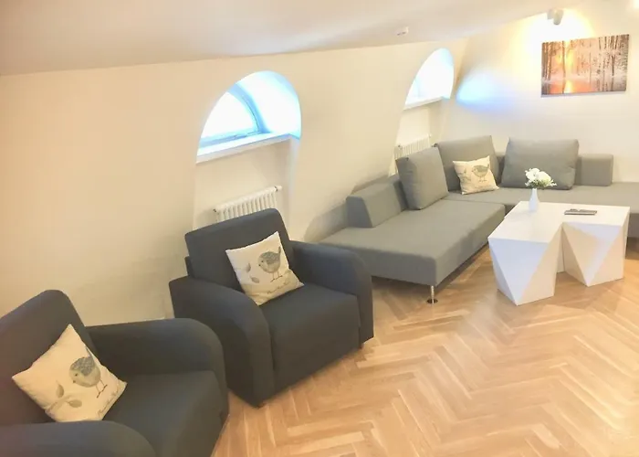 Great Apartament In A Heart Of Tallinn